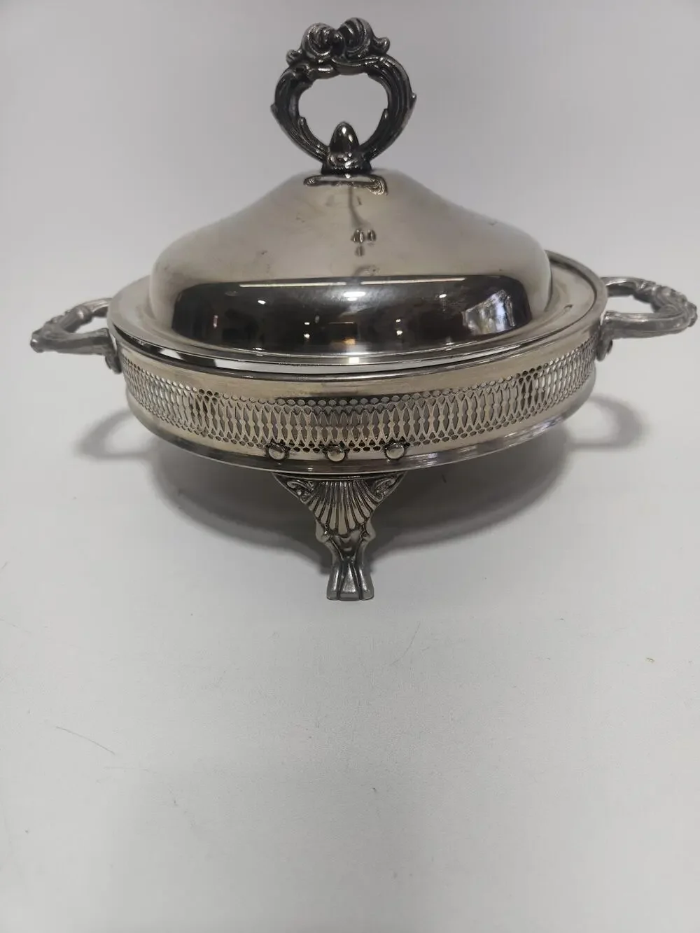 Vintage Silver Plated Covered Serving Dish Casserole Footed Pierced Gallery